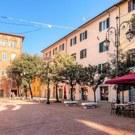 Hostly - La Pera Suite Apartment - 2 Bedrooms, Full Center Pisa Buitenkant foto
