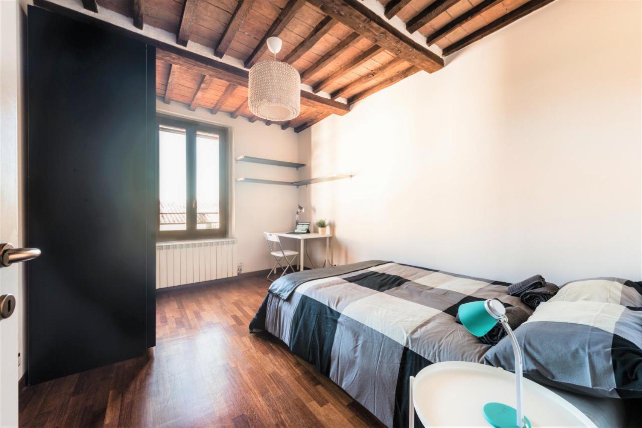 Hostly - La Pera Suite Apartment - 2 Bedrooms, Full Center Pisa Buitenkant foto